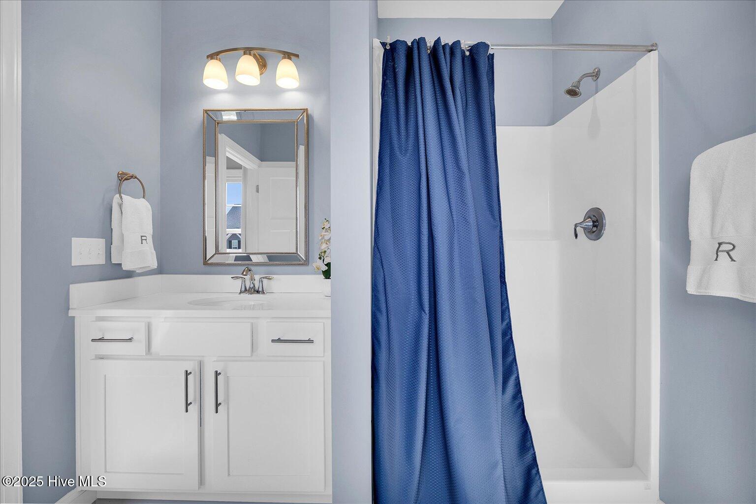 201 E Barred Owl Drive