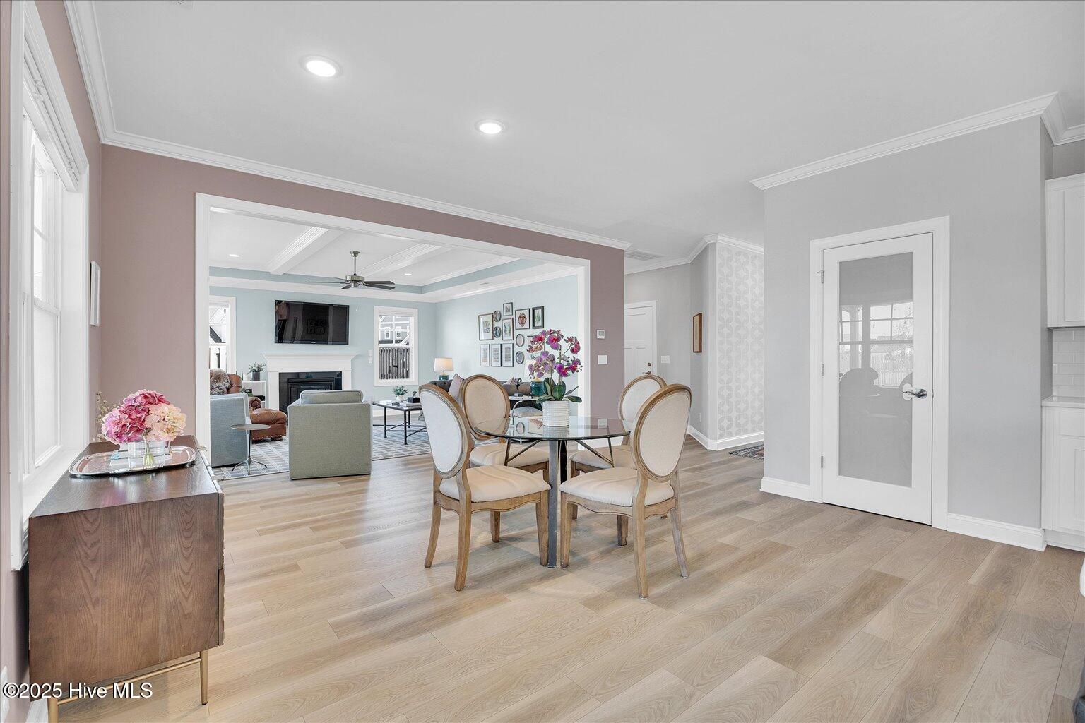 201 E Barred Owl Drive