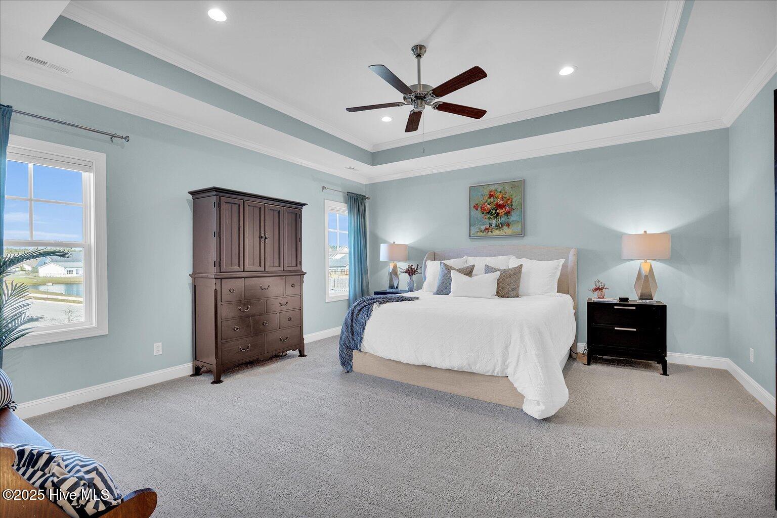 201 E Barred Owl Drive