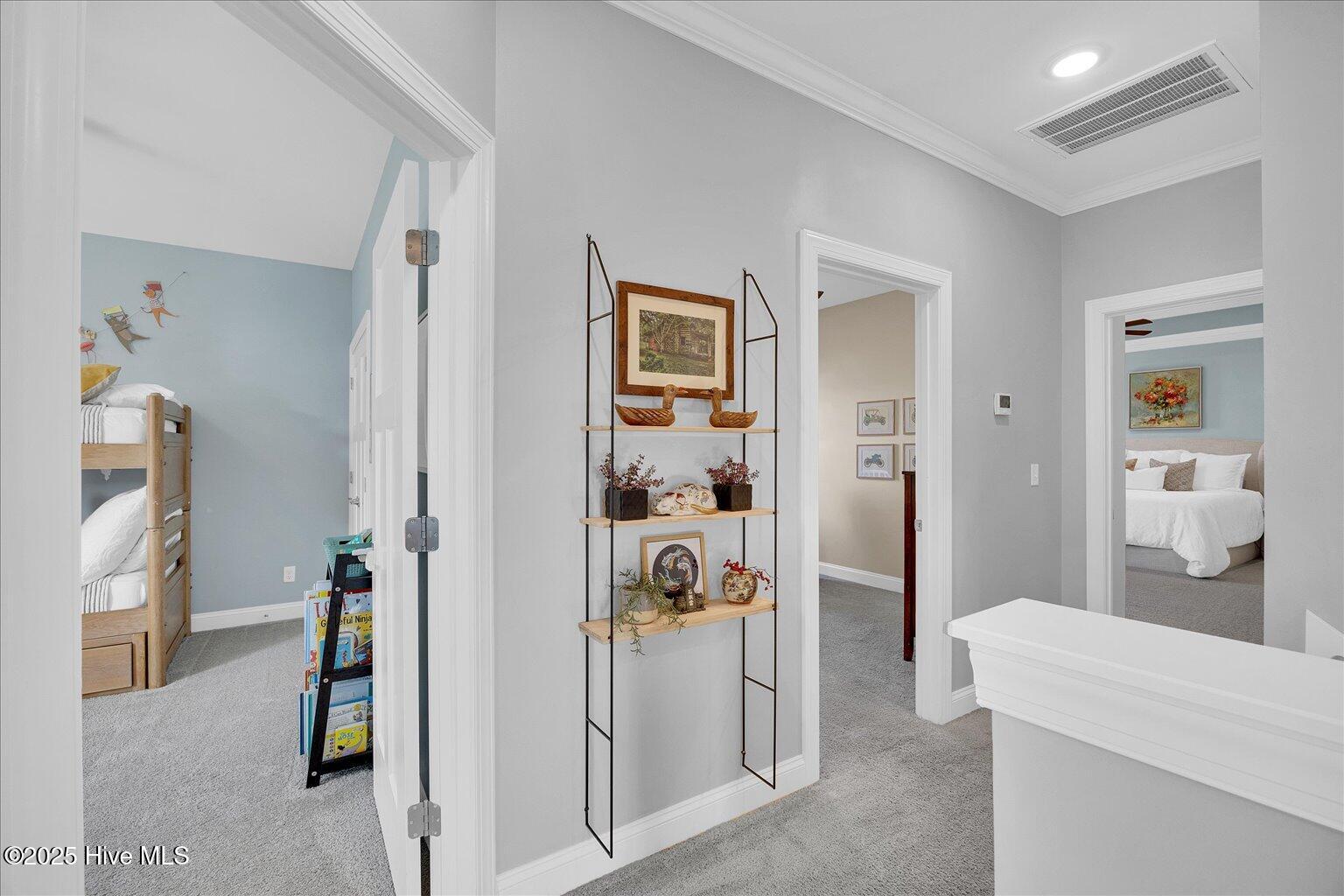 201 E Barred Owl Drive