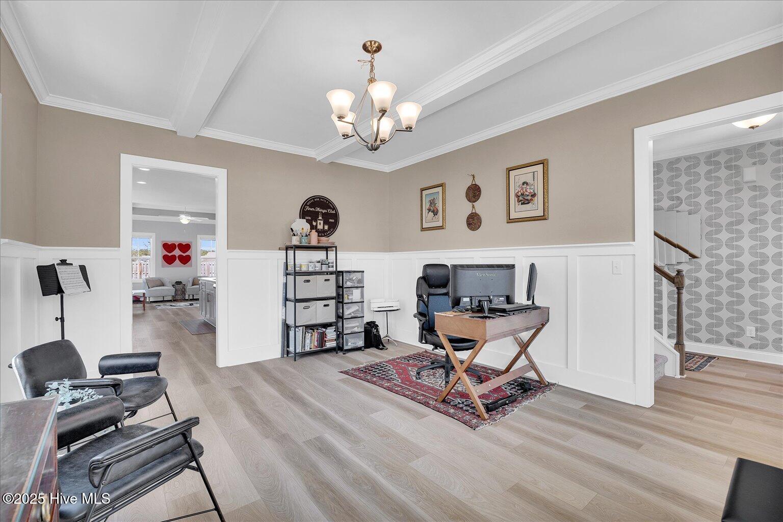 201 E Barred Owl Drive