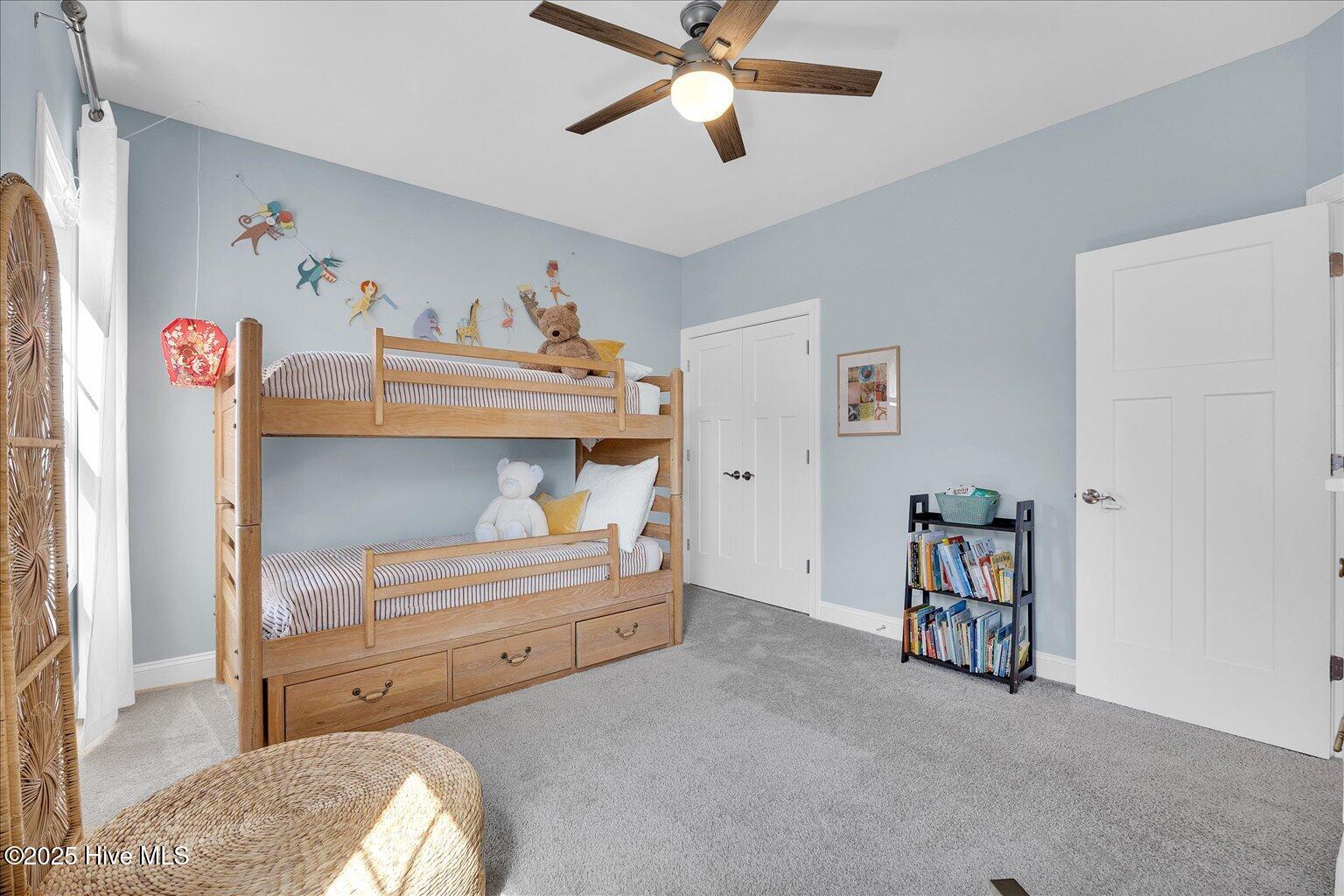 201 E Barred Owl Drive