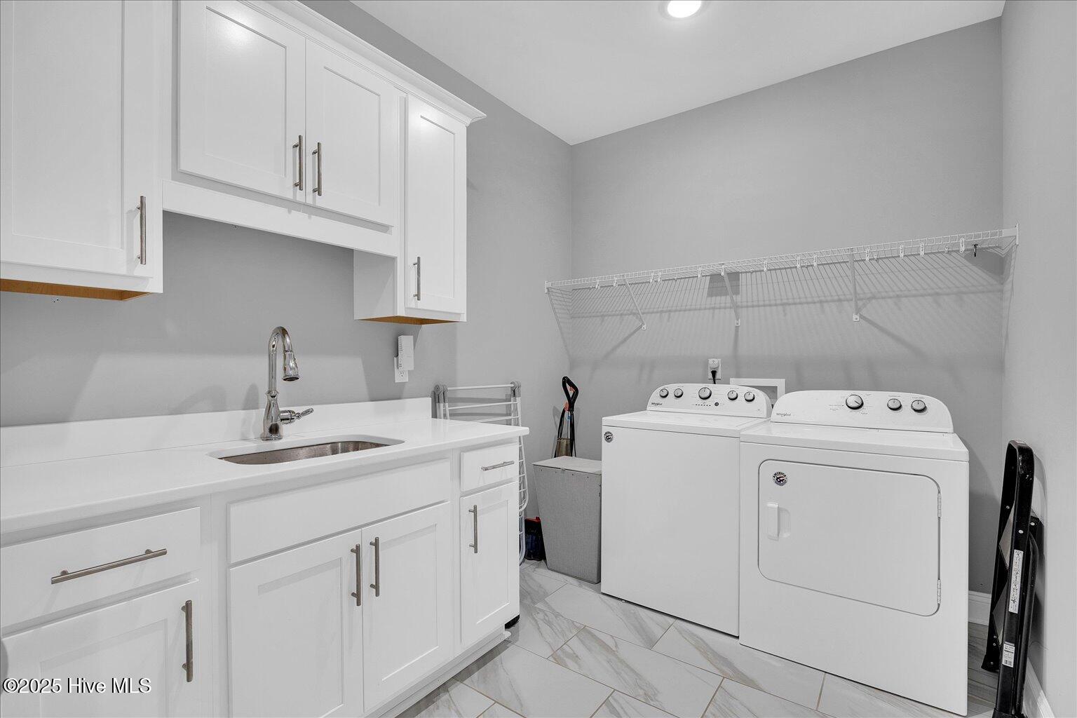 201 E Barred Owl Drive