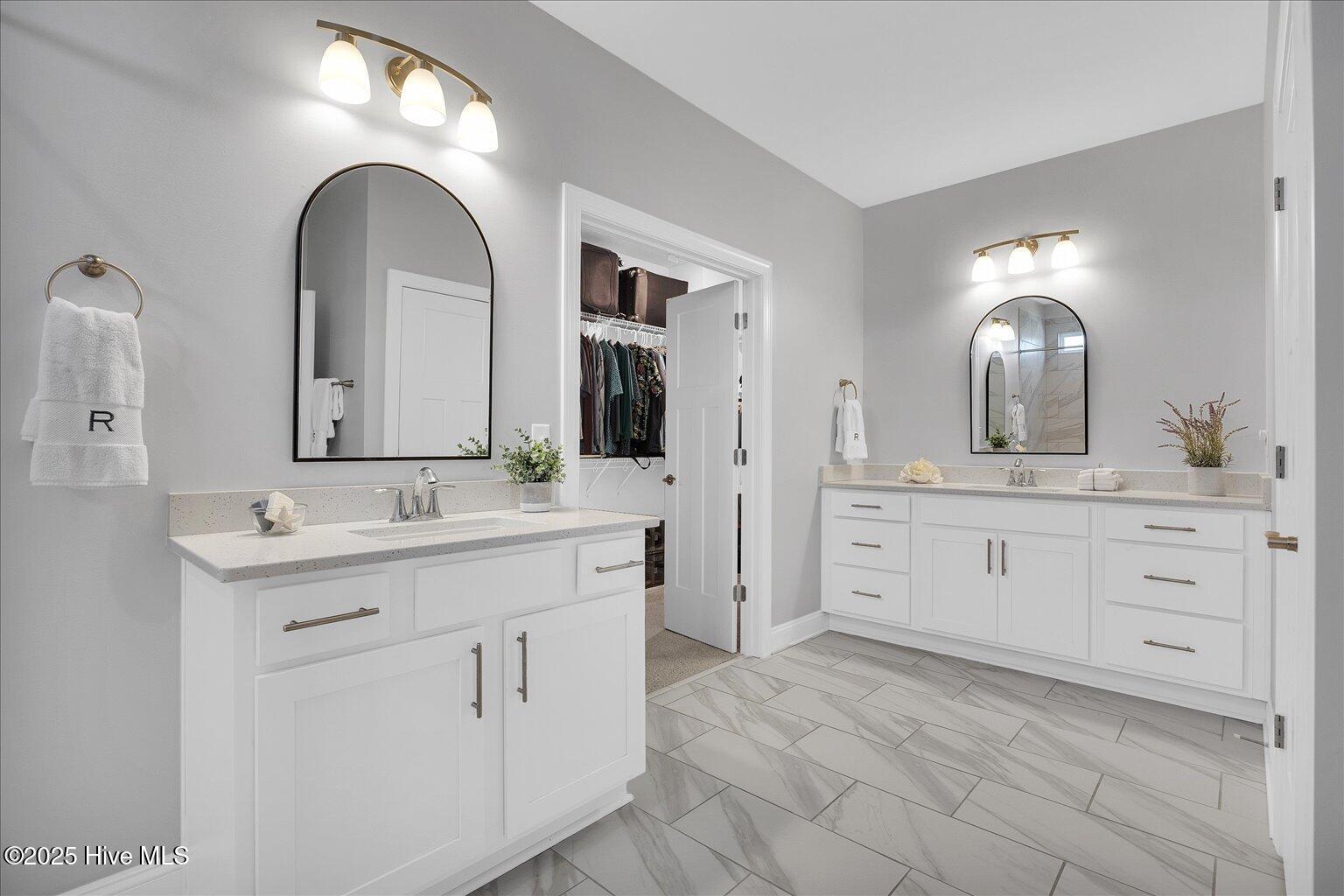 201 E Barred Owl Drive