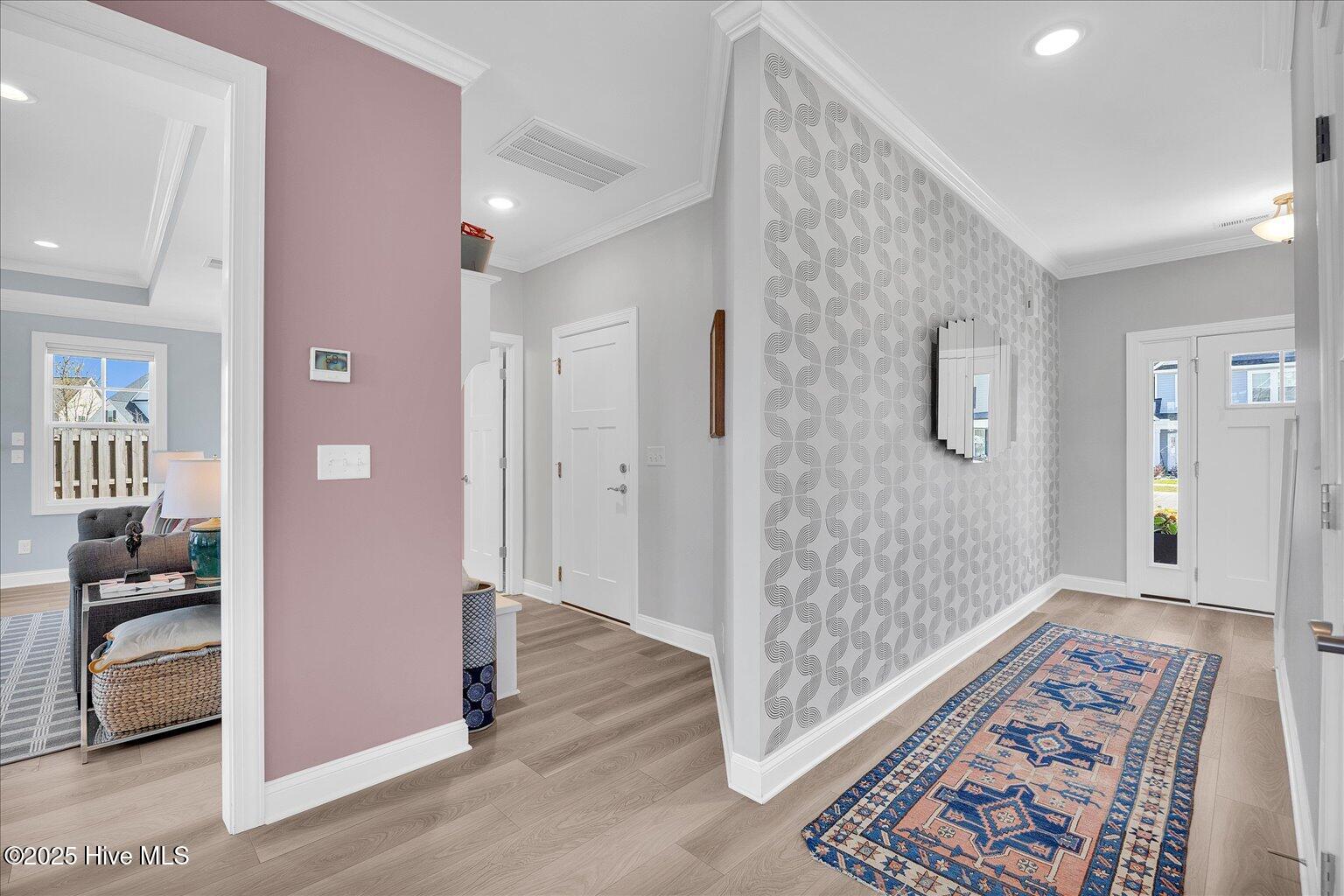 201 E Barred Owl Drive