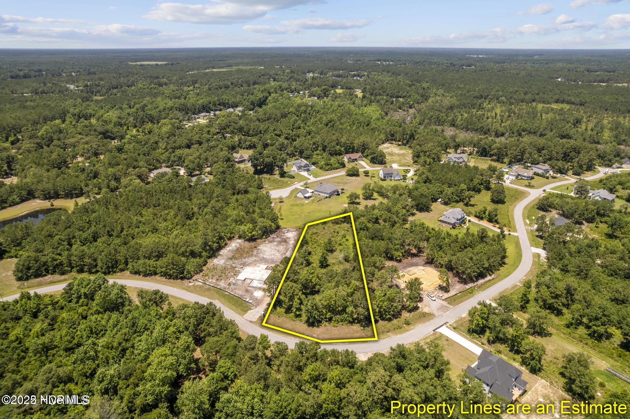 157 33 Royal Palms Way