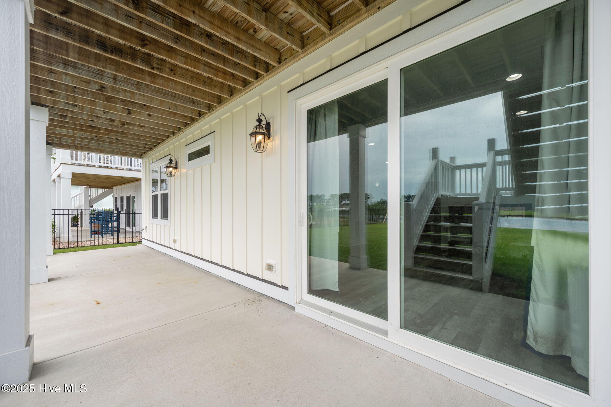 413 Summerhouse Drive Drive