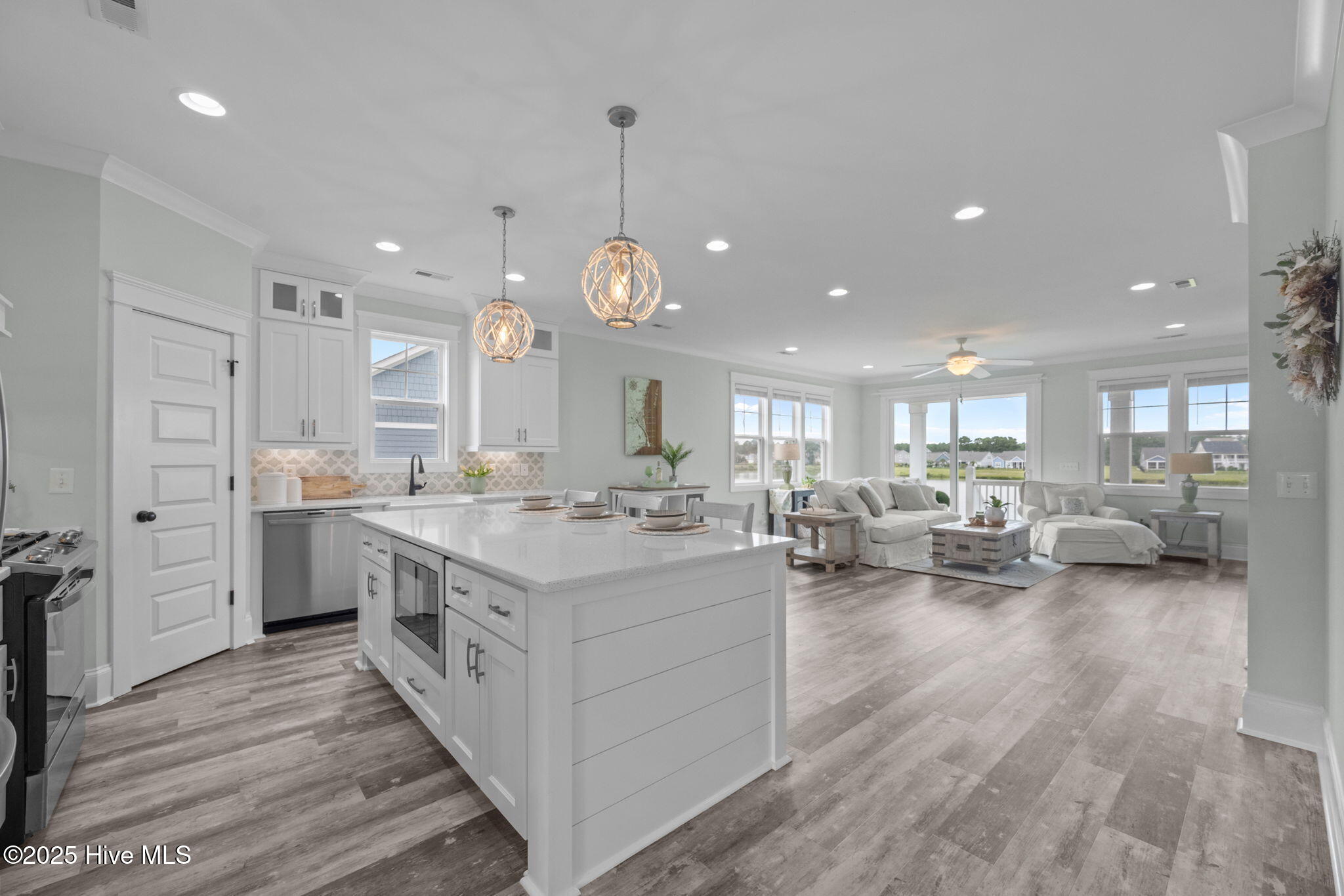 413 Summerhouse Drive Drive
