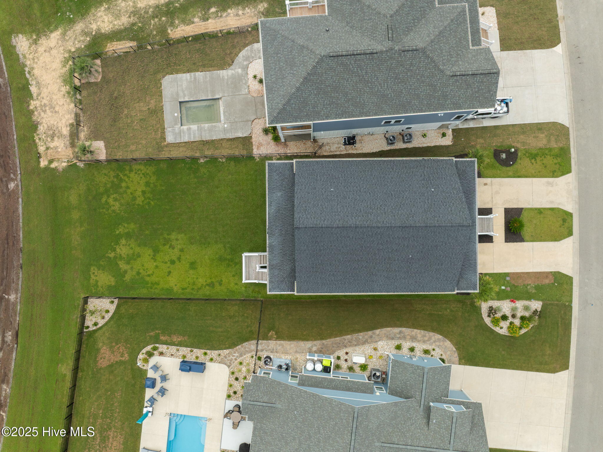 413 Summerhouse Drive Drive