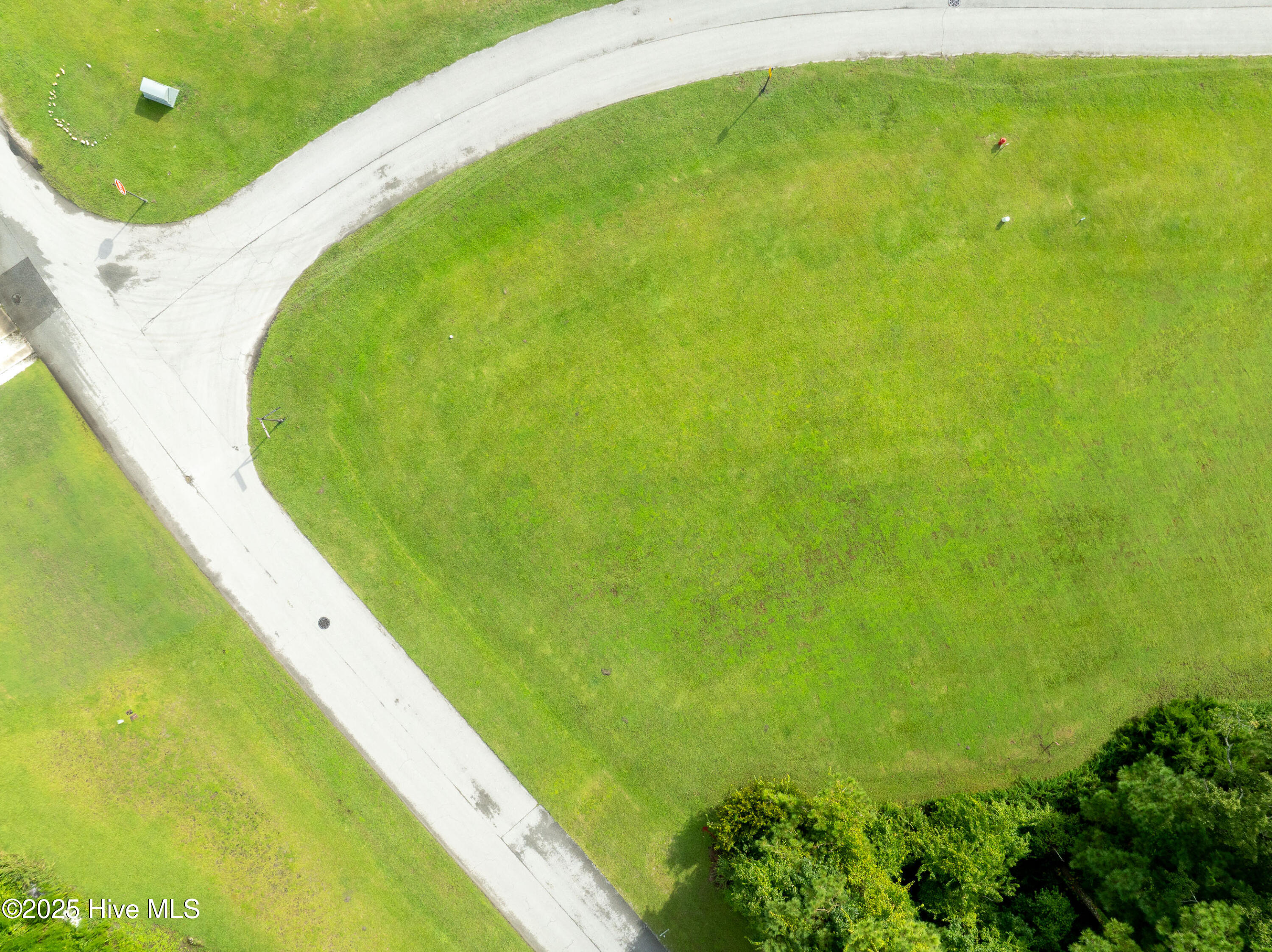 800 144 Lake Willow Way