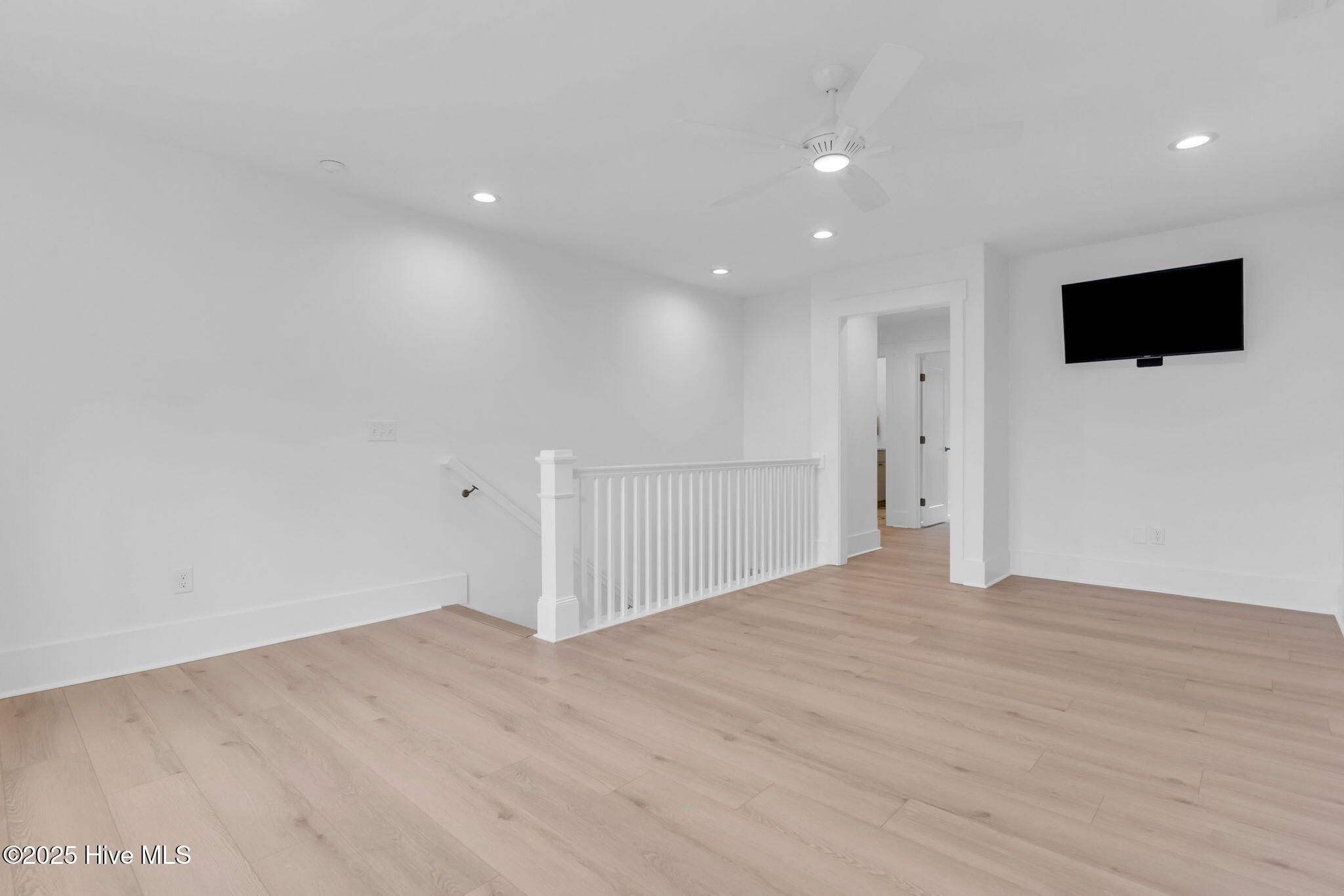 318 Spicer Lake Drive