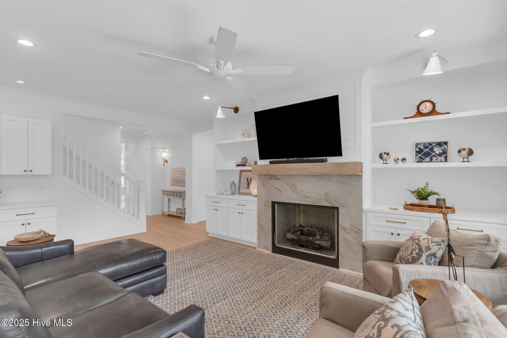 318 Spicer Lake Drive