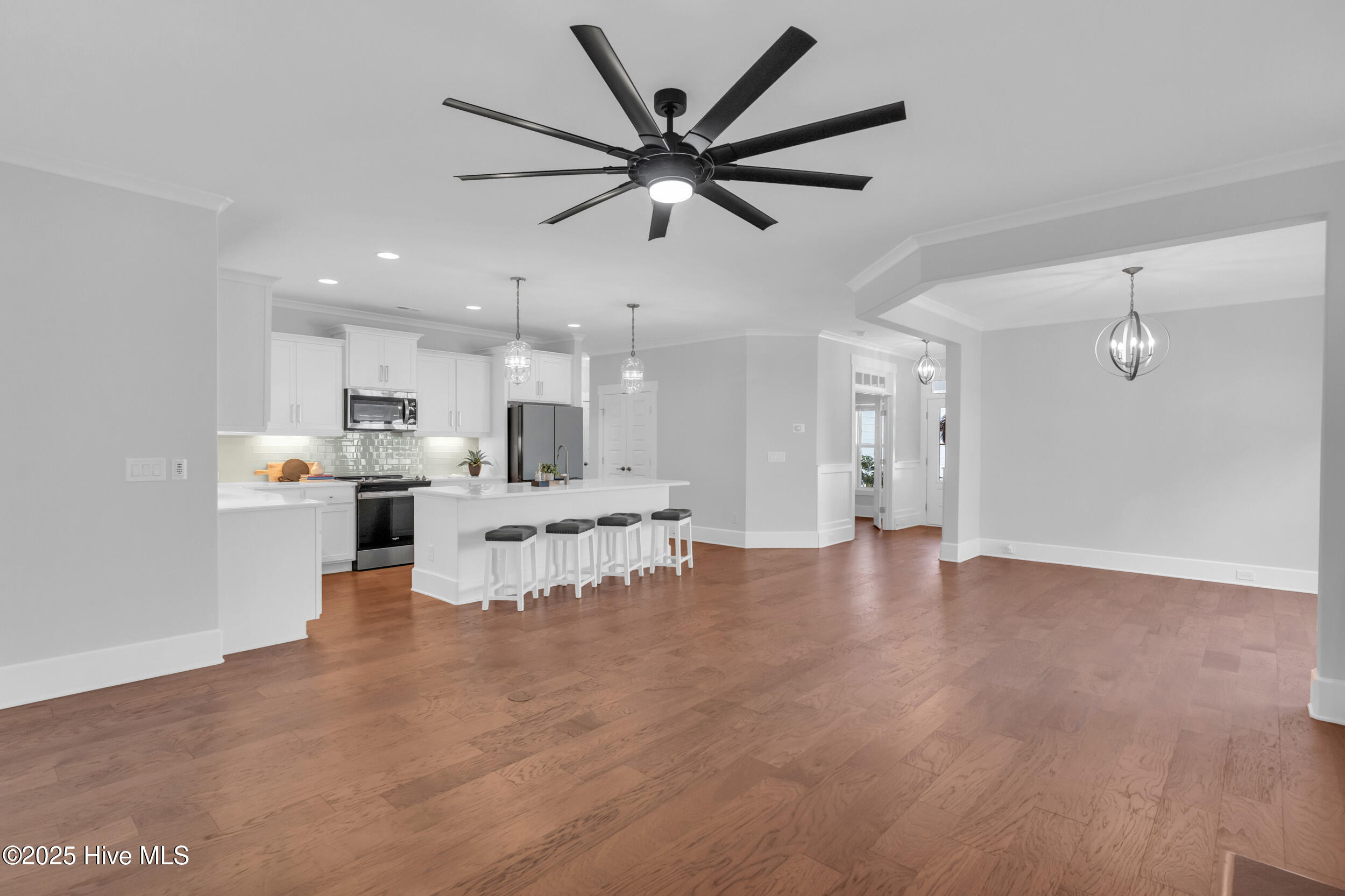 547 Moss Lake Lane