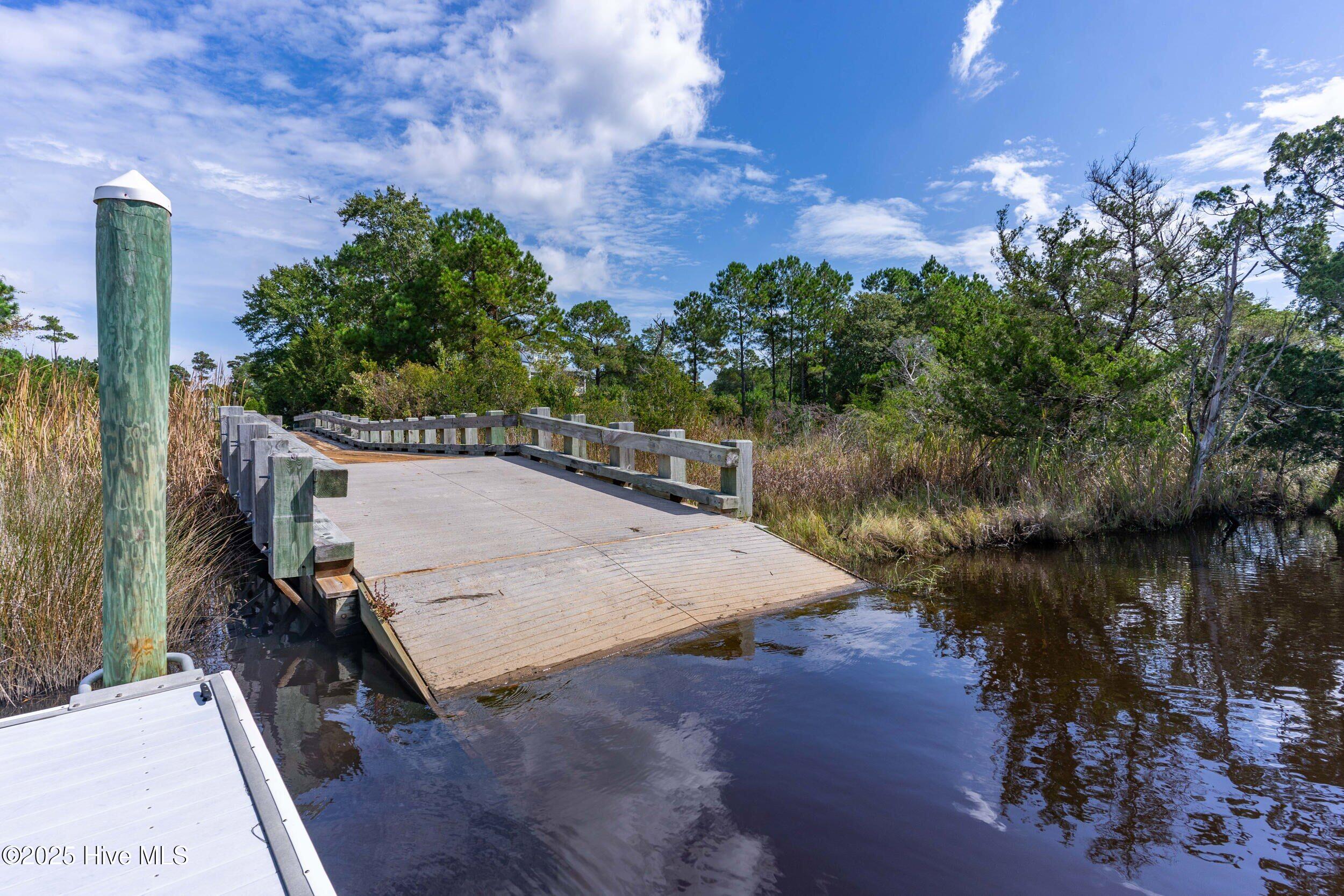 547 Moss Lake Lane