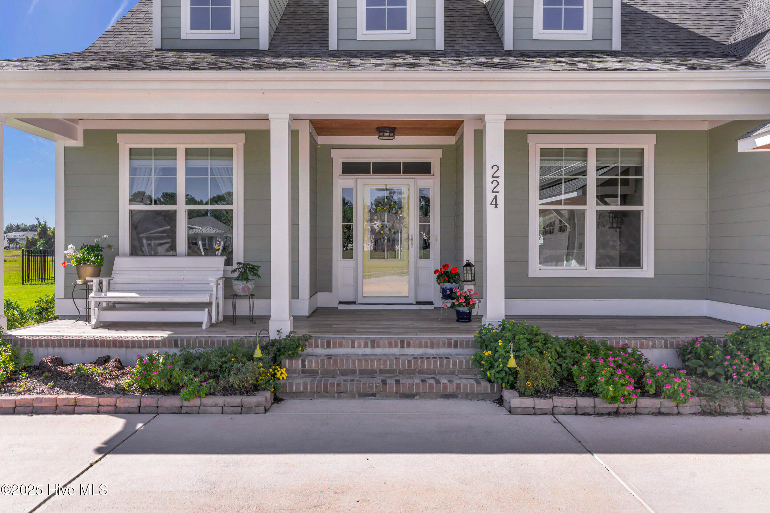 224 Summernights Way