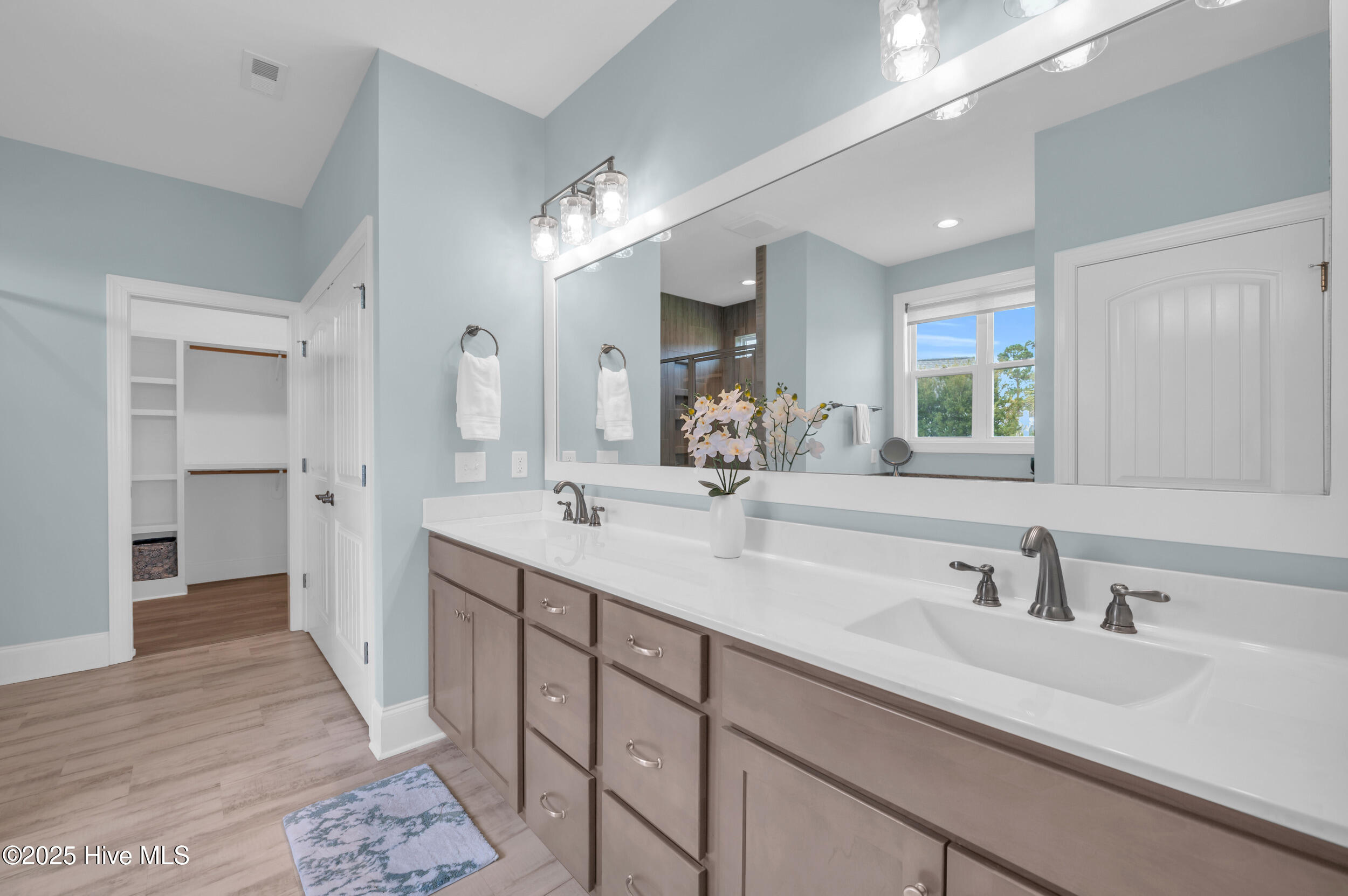 224 Summernights Way