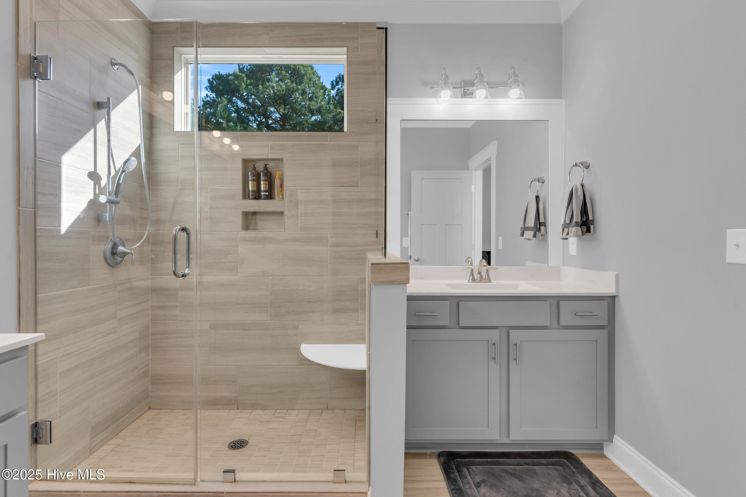 172 Everett Park Trail