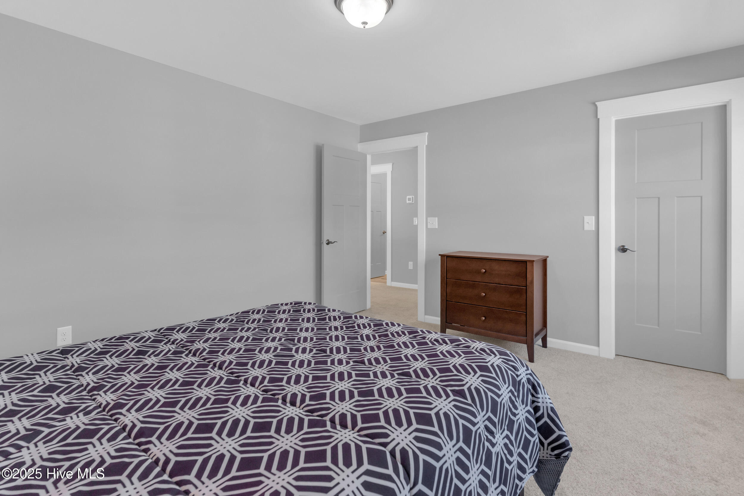 172 Everett Park Trail