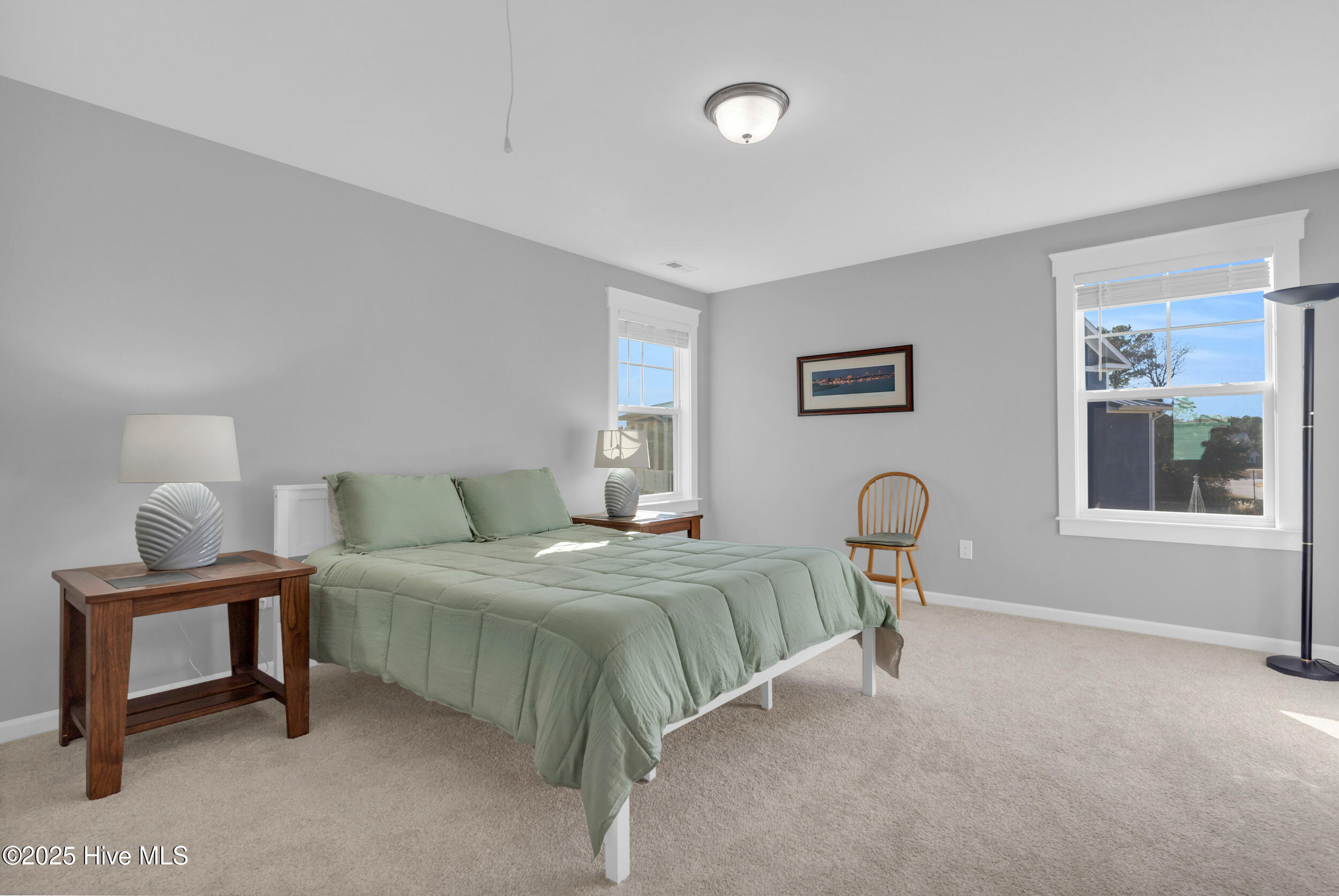 172 Everett Park Trail