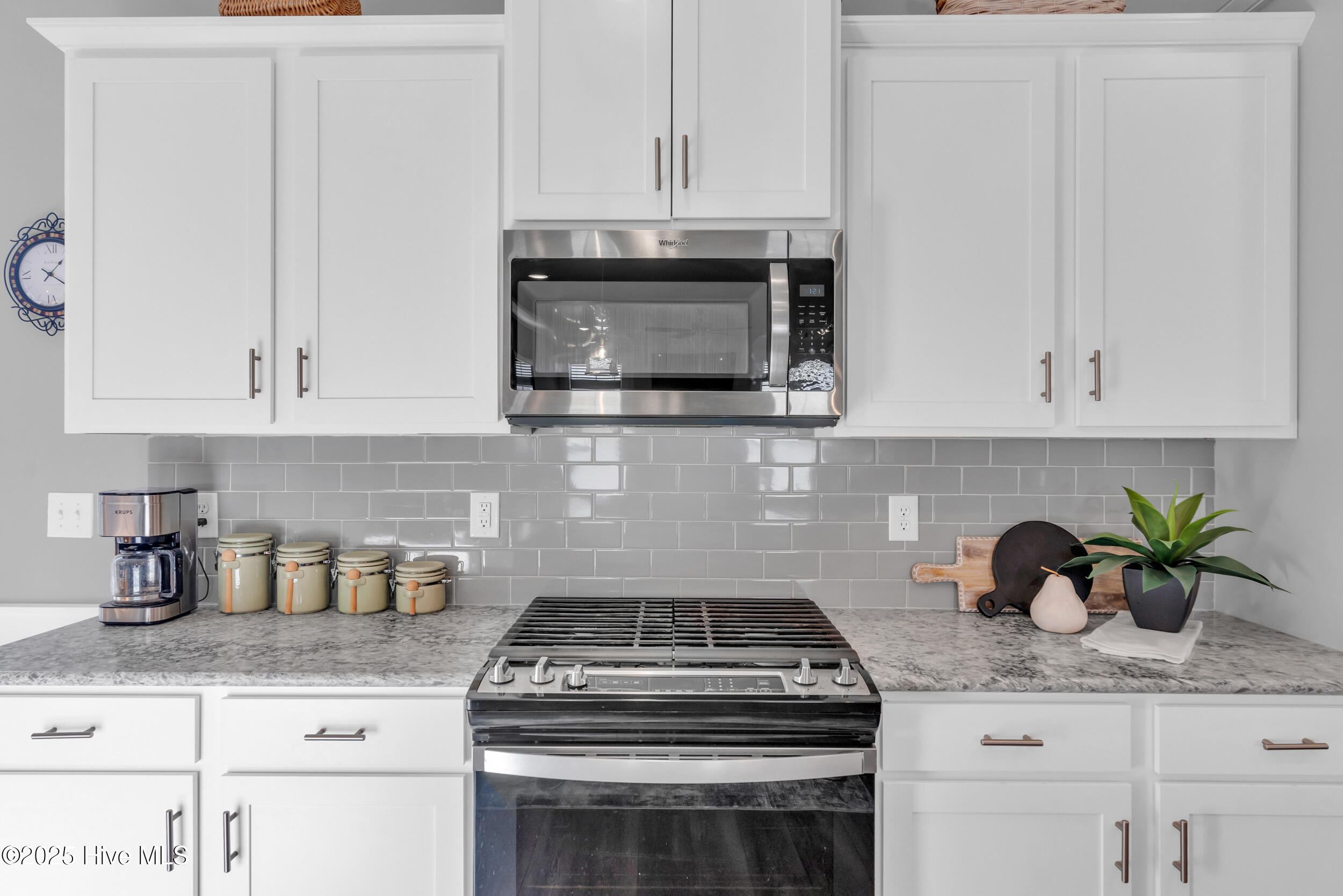 172 Everett Park Trail