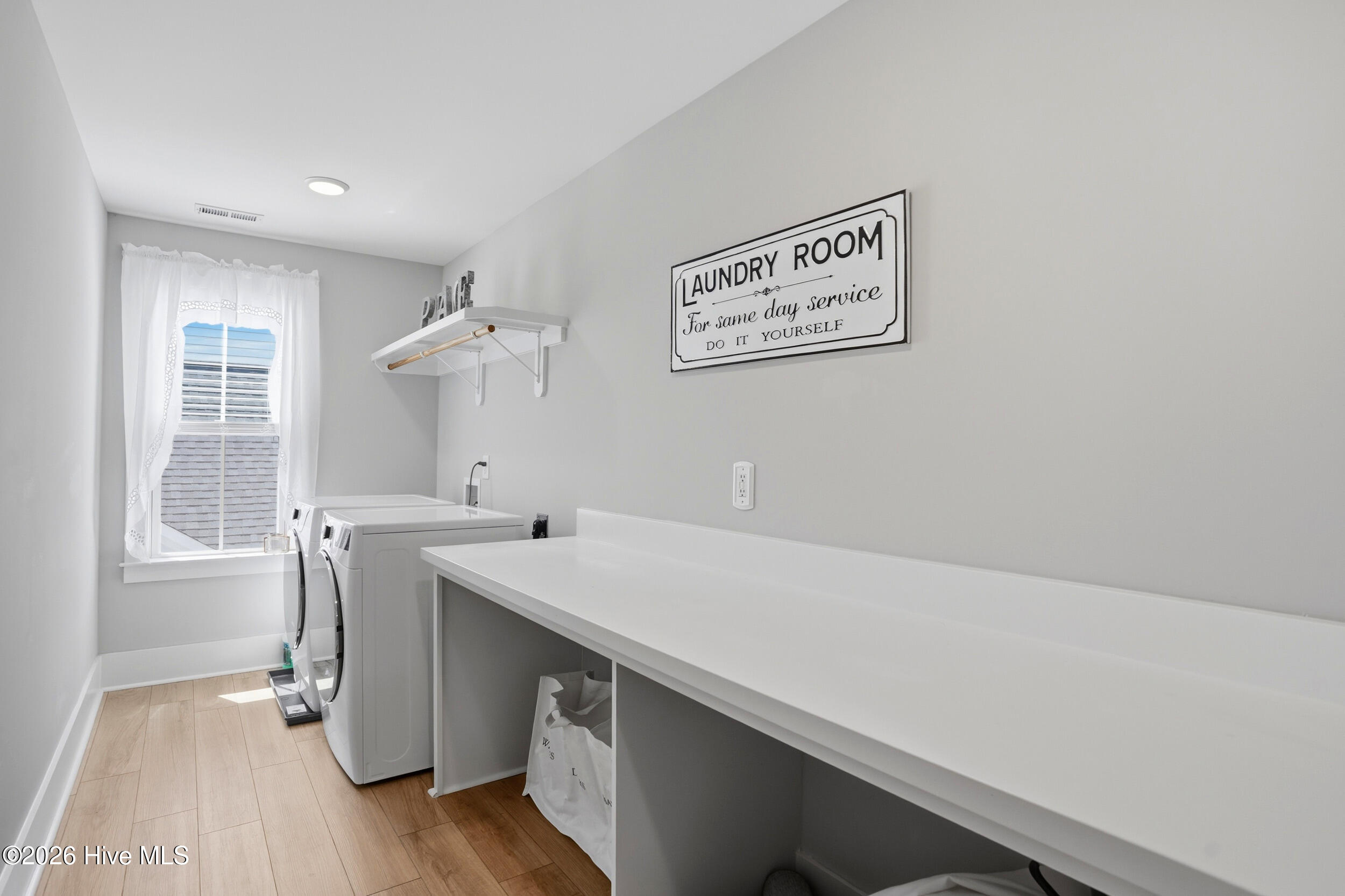 117 Everett Park Trail