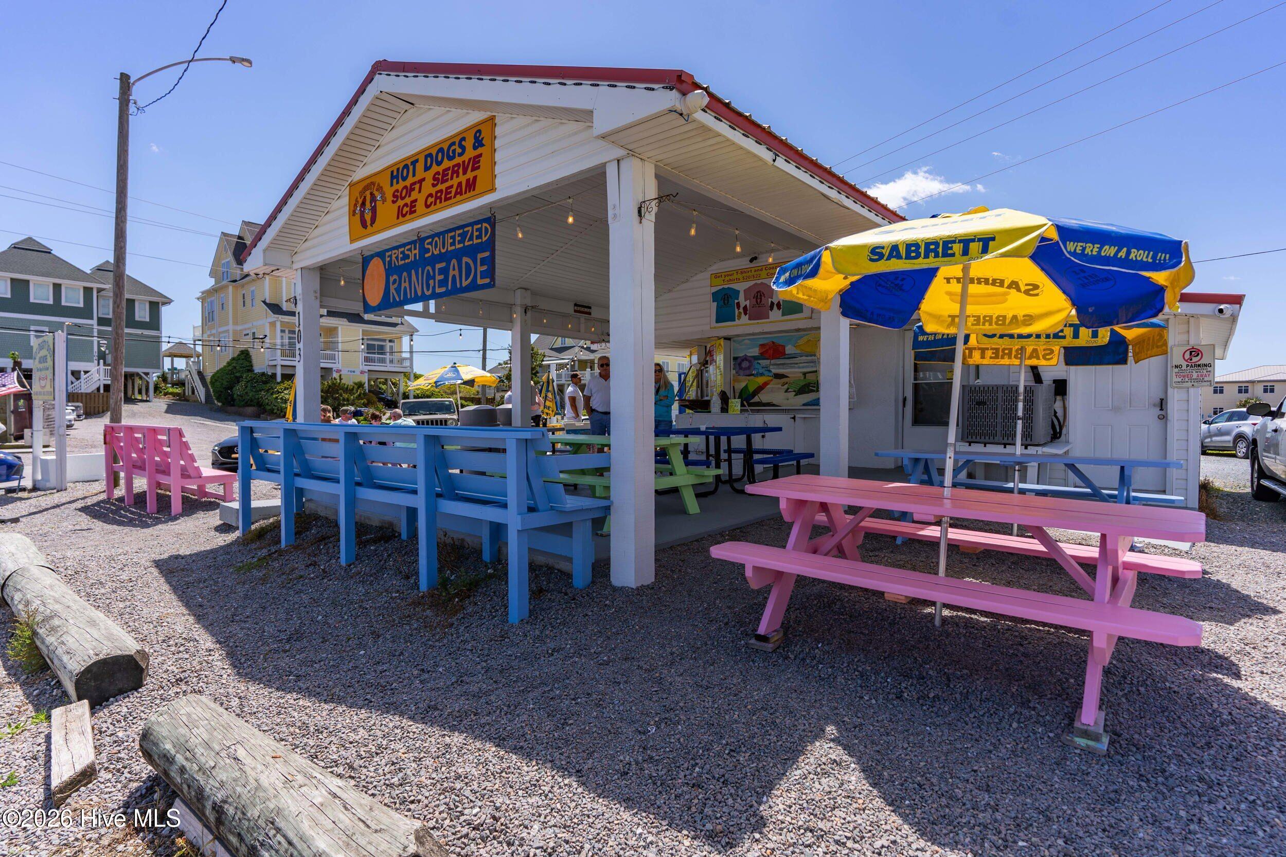 4478 Island Drive