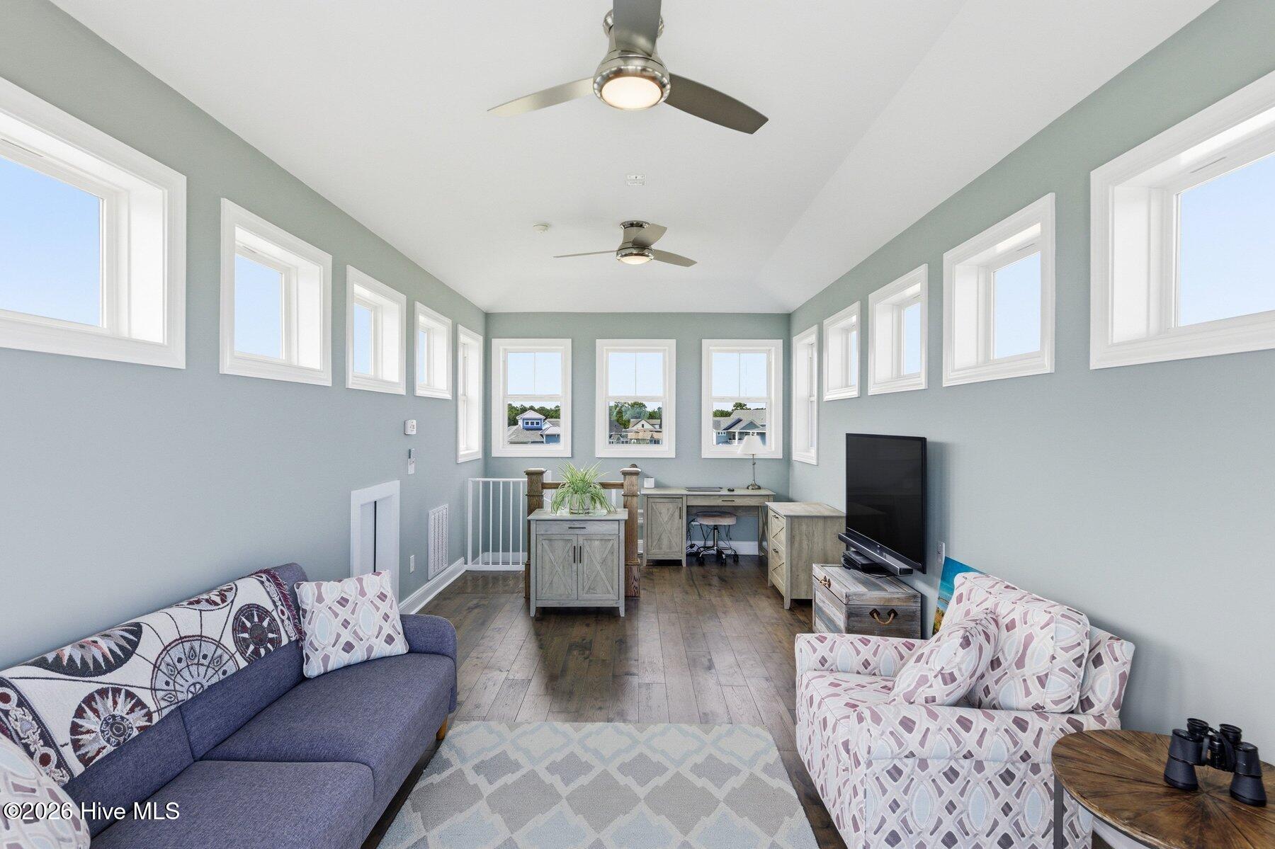 237 Marshside Landing