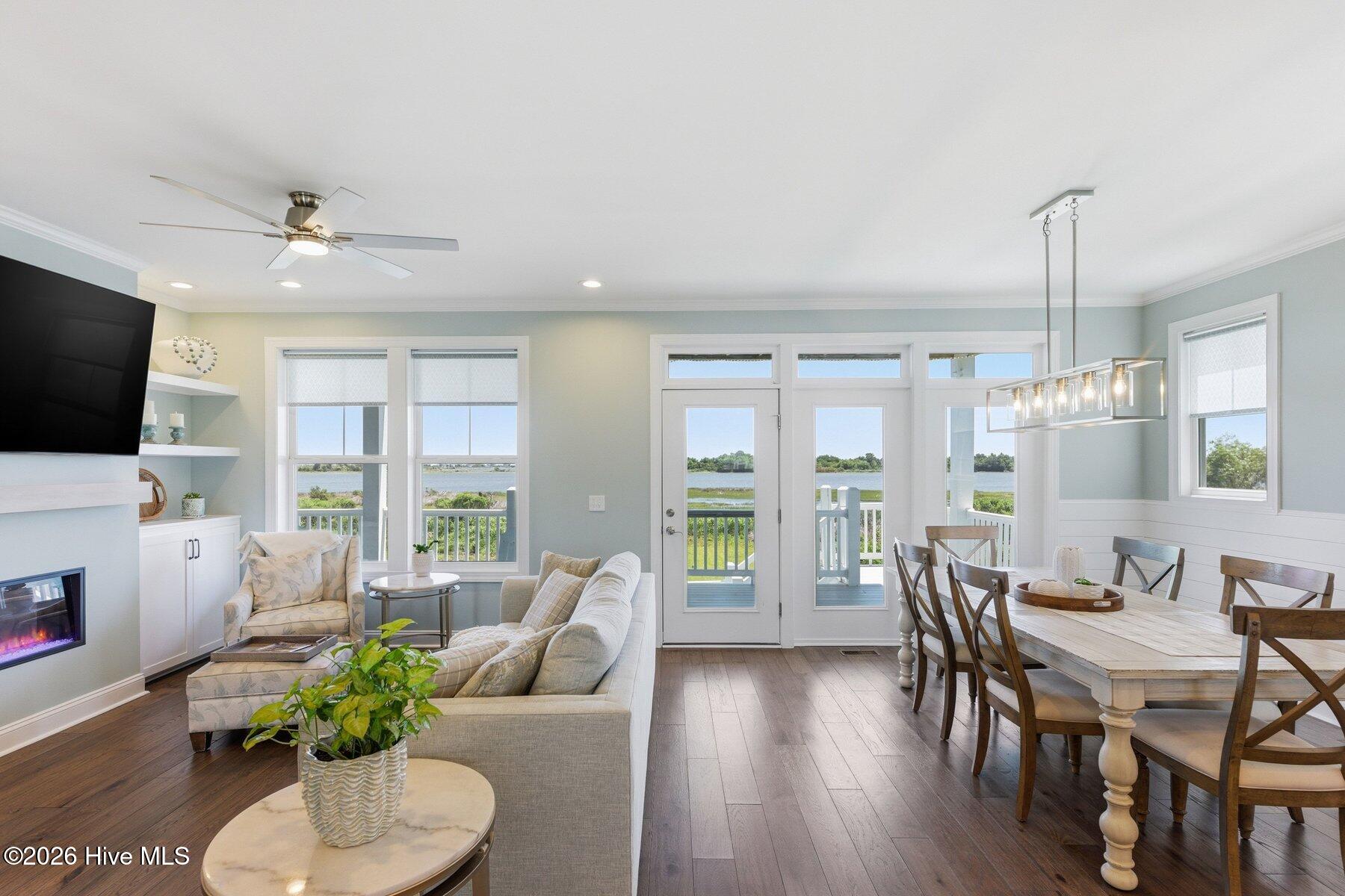237 Marshside Landing
