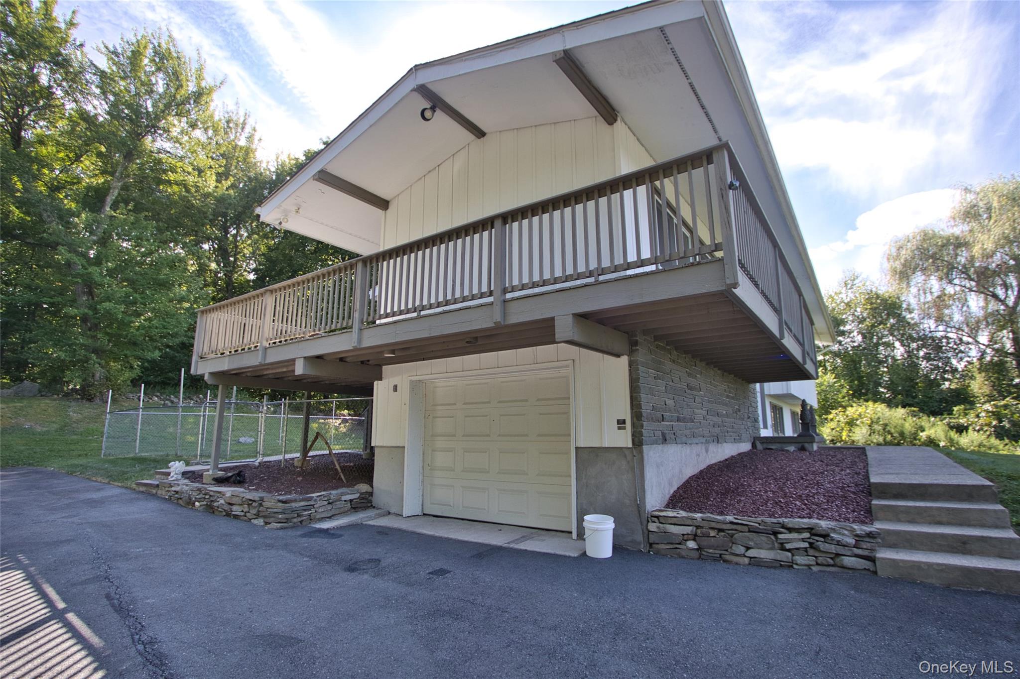 20 Lauretta Drive