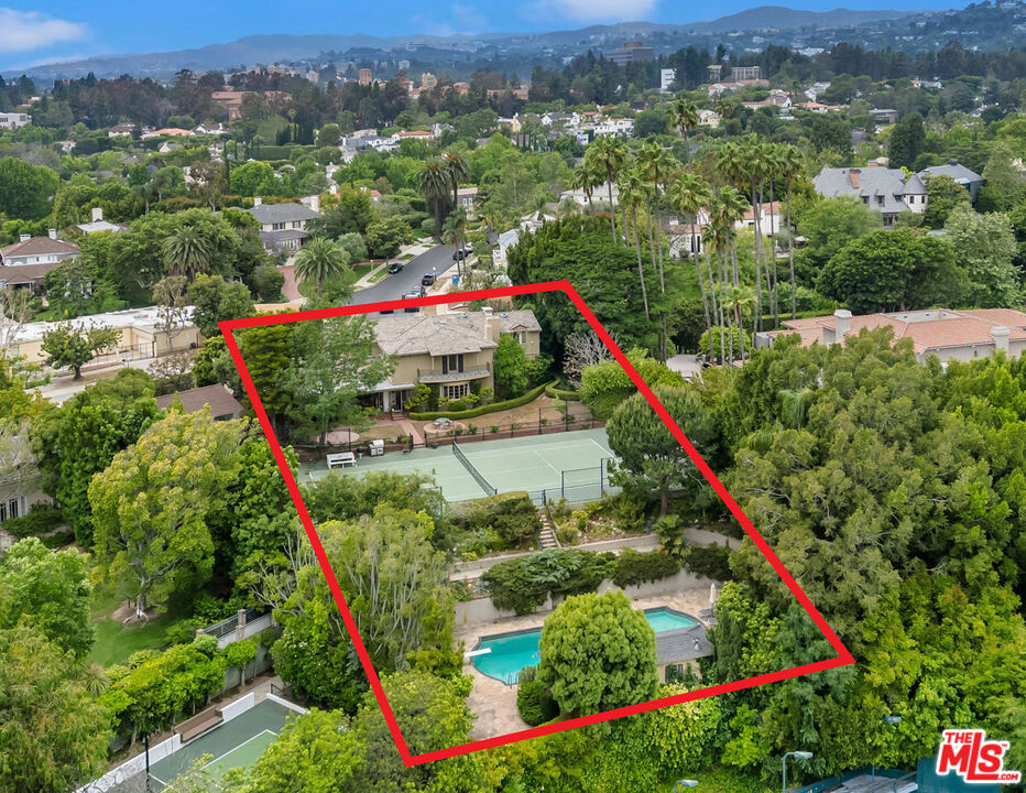 570 S Beverly Glen Blvd