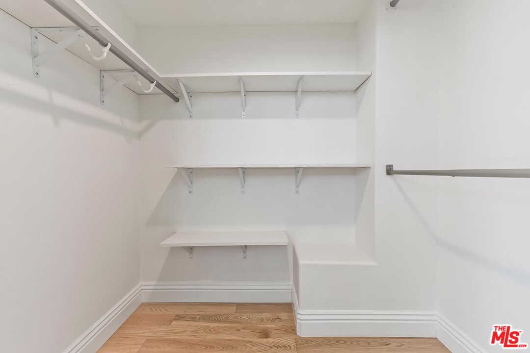 1248 24th St Unit: 1