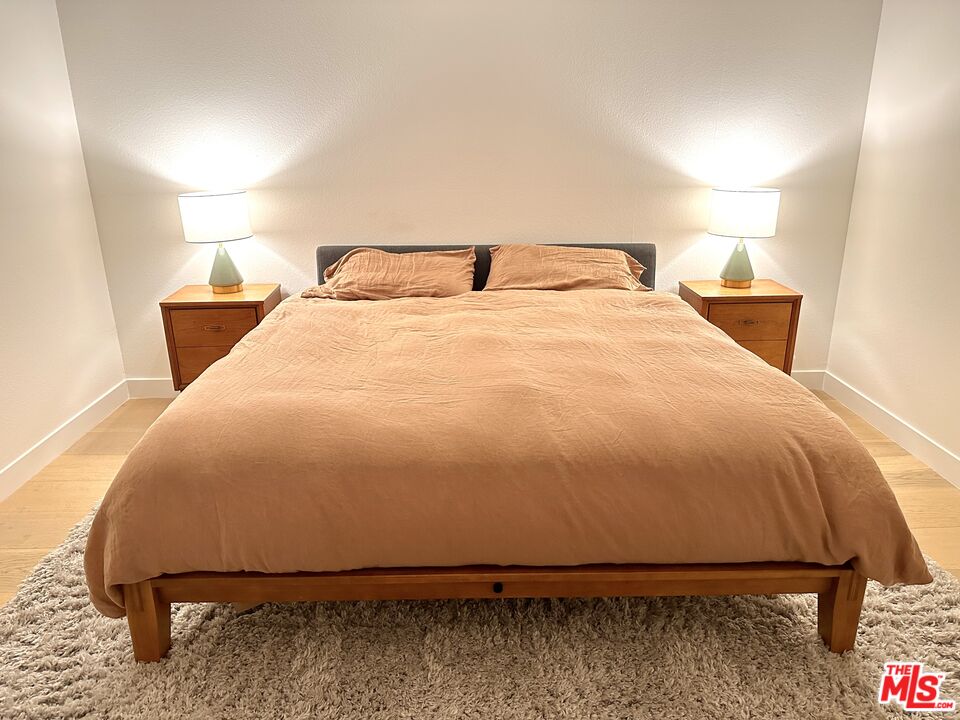 630 Raymond Ave Unit: 5