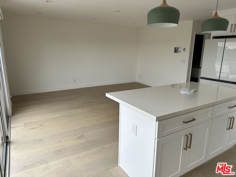 630 Raymond Ave Unit: 5