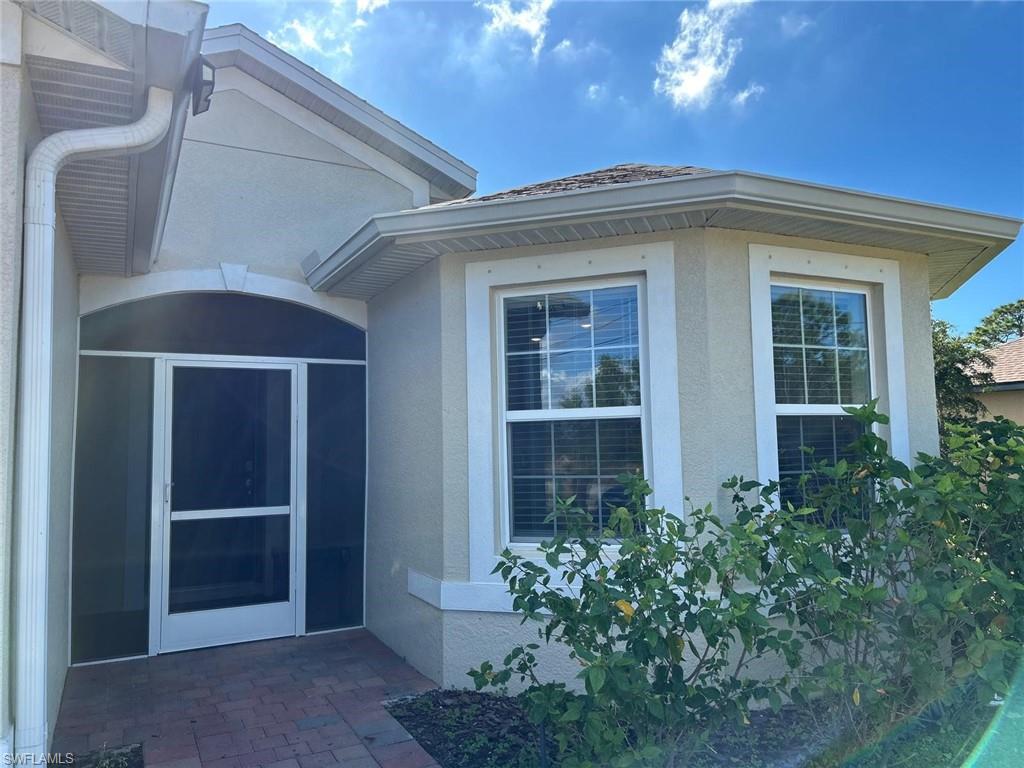 2104 Jacaranda PKWY W
