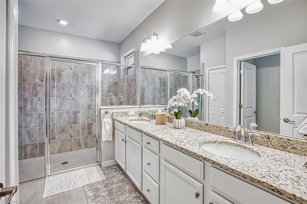 11425 Shady Blossom DR