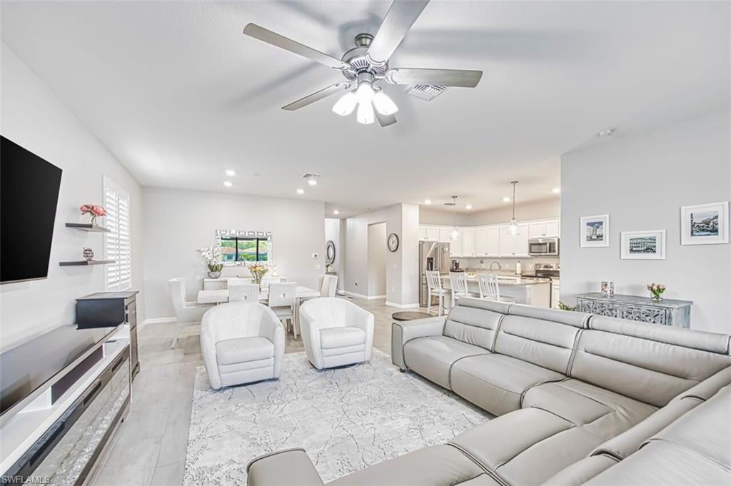 11425 Shady Blossom DR
