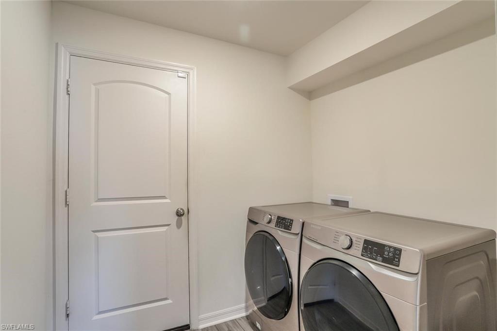 4204 NW 39th ST