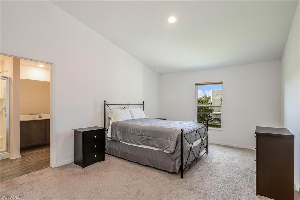 4204 NW 39th ST
