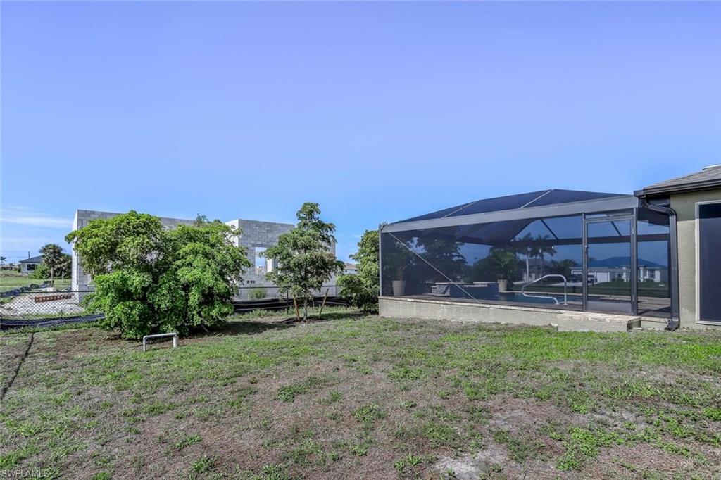 4204 NW 39th ST