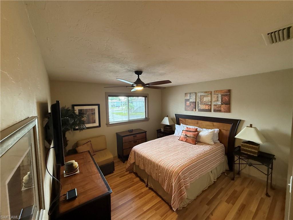3338 Ottawa CIR 4