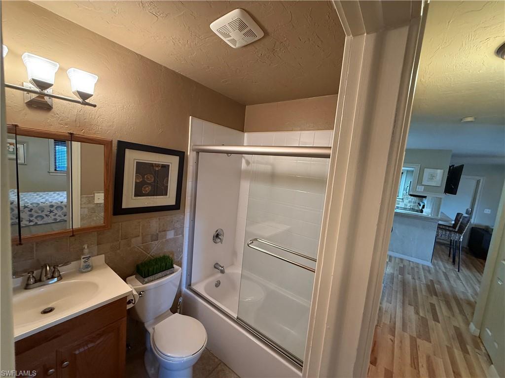 3338 Ottawa CIR 4