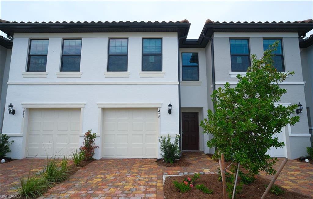 1479 Weeping Willow CT