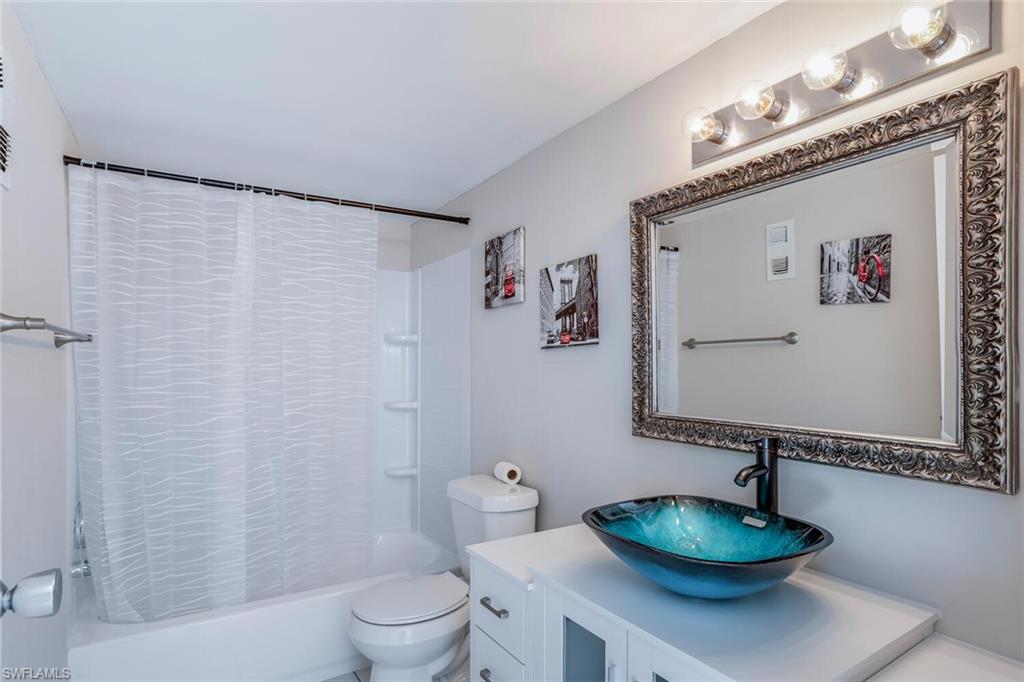 3706 Broadway # 20