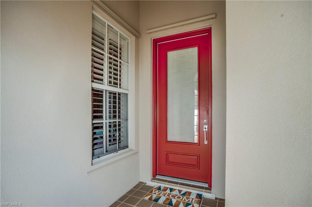 3899 Valentia WAY