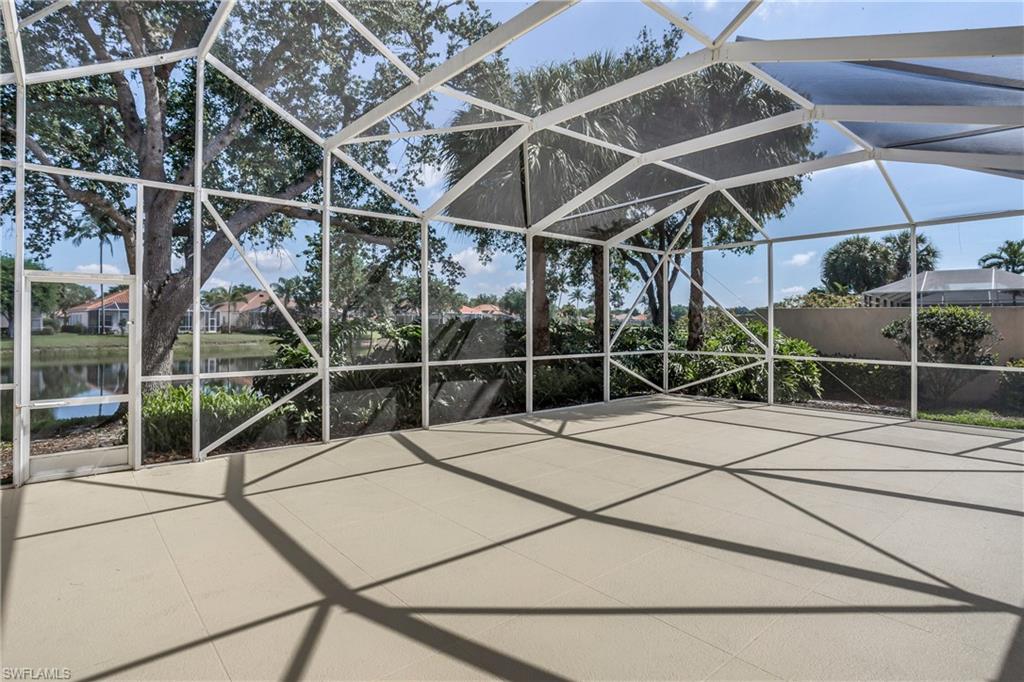 3899 Valentia WAY