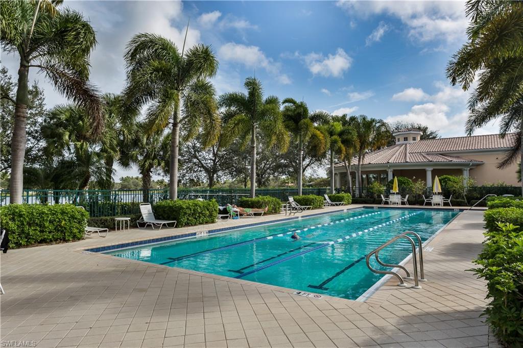 3899 Valentia WAY