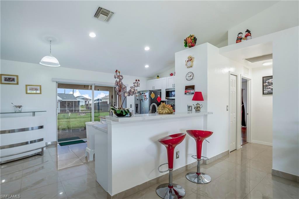 1228 NW 14th PL