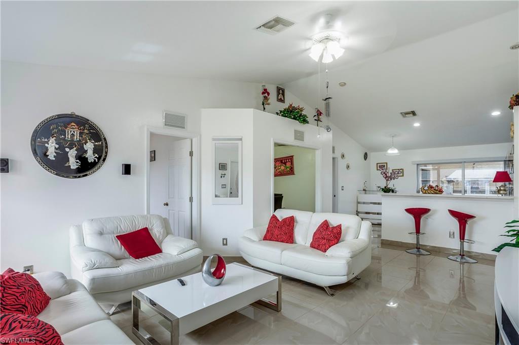 1228 NW 14th PL