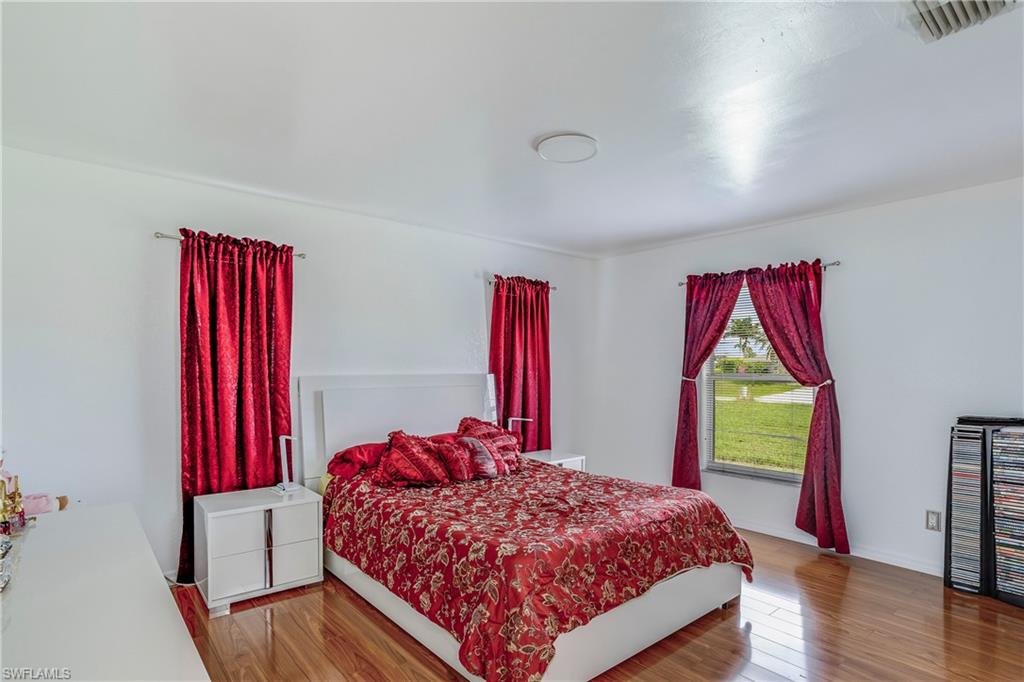 1228 NW 14th PL