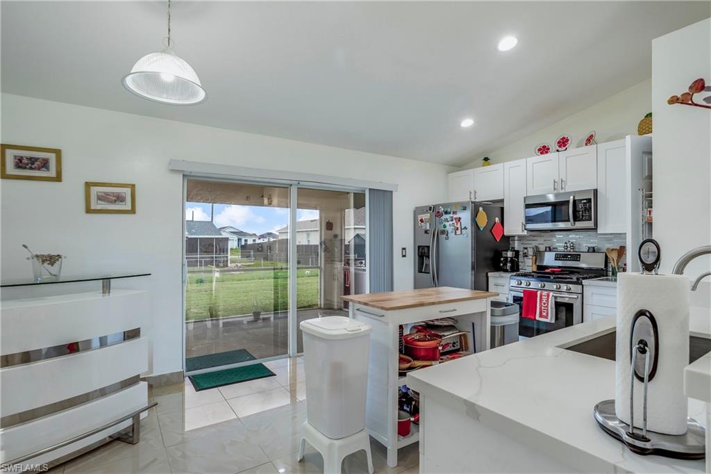 1228 NW 14th PL